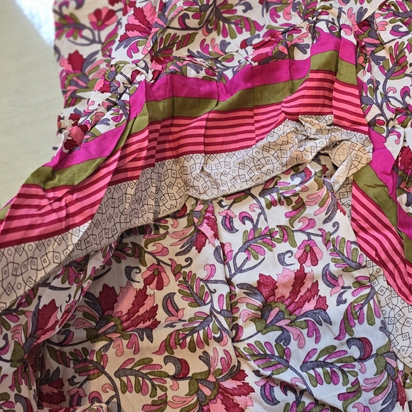 High/Low Skirt - Picture 3 of 3